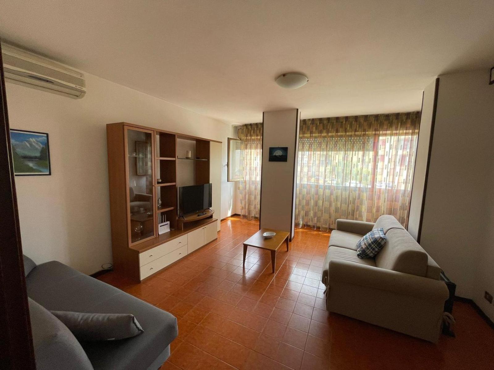Appartamento Olbia Centro Bagian luar foto